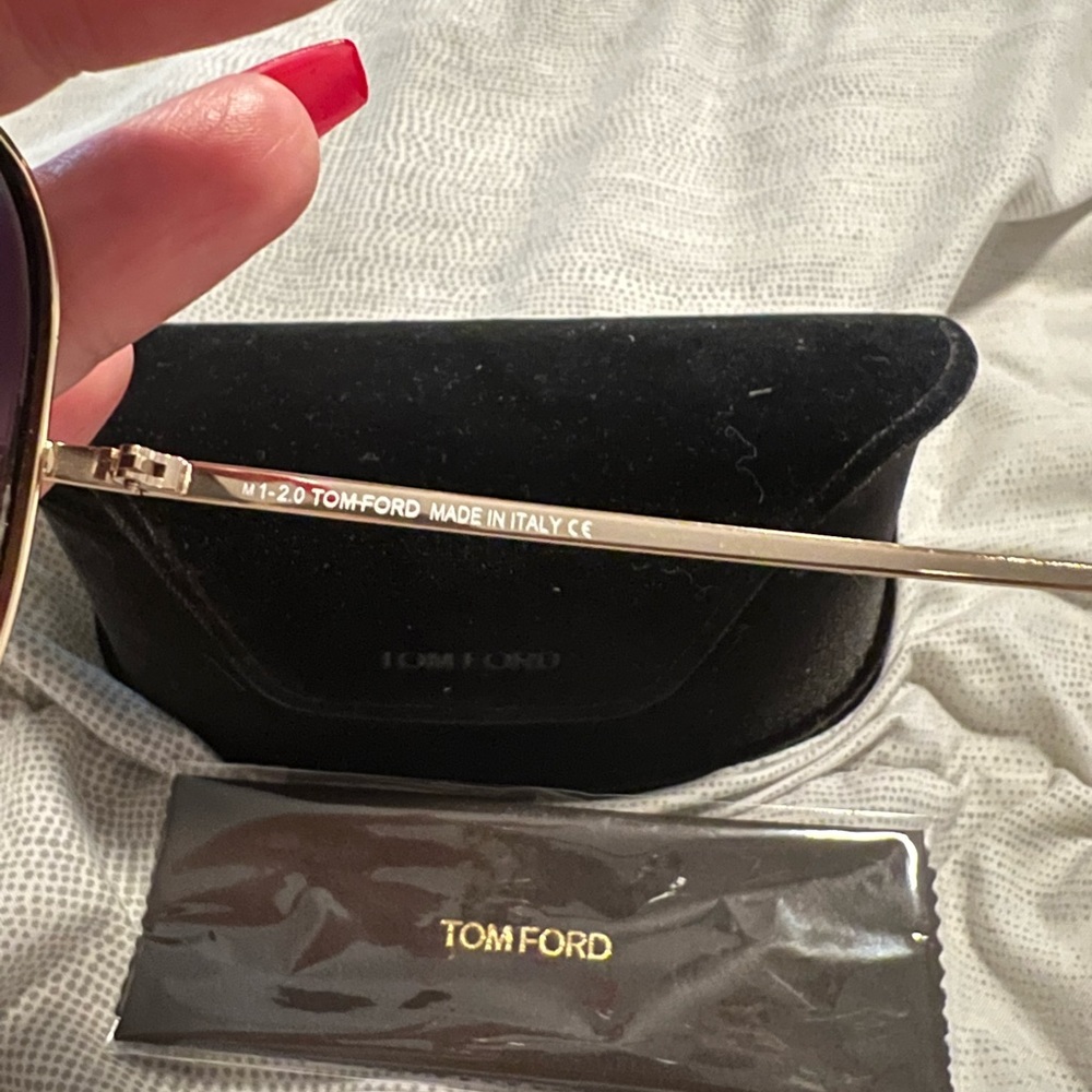 New with box and velvet case. Everything shown in pictures - Picture 7 of 9
